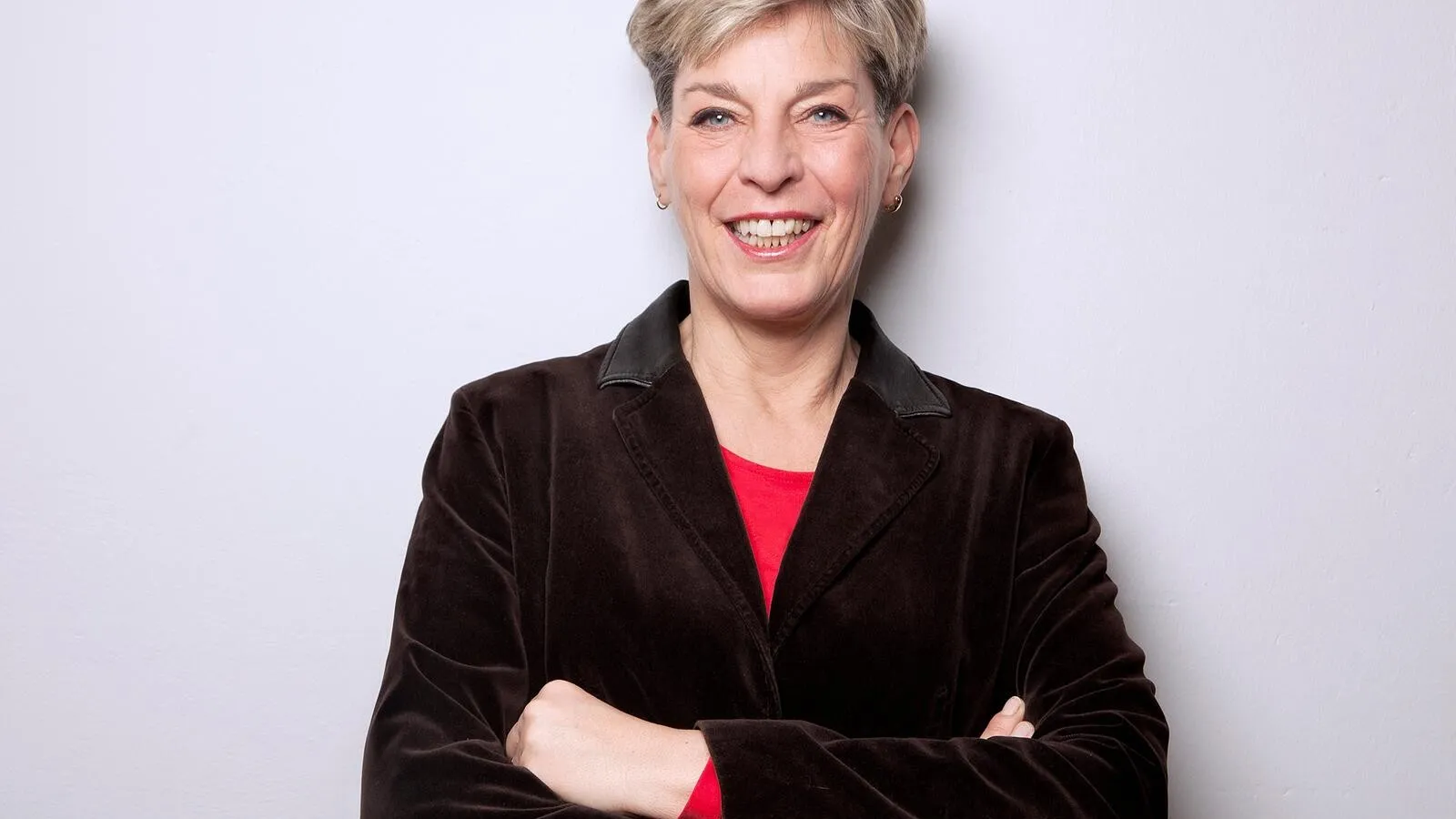 Wer Berufsbekleidung kauft, muss sich um die ganze Logistik selbst kümmern. Laut Sabine Anton-Katzenbach ist das ein Nachteil, weil das Zeit und Geld kostet.